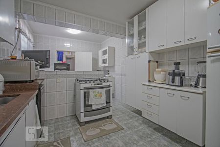 Casa à venda com 170m², 3 quartos e 2 vagasCozinha