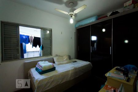 Suíte de casa à venda com 3 quartos, 250m² em Vila Dom Pedro I, São Paulo