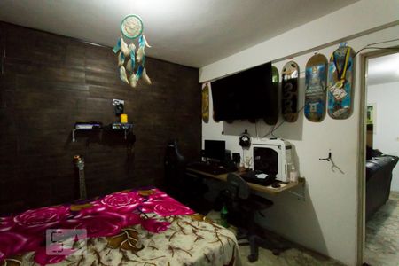 Casa à venda com 250m², 3 quartos e 2 vagasEdícula - Quarto