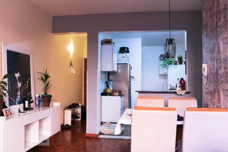 Sala de apartamento para alugar com 2 quartos, 72m² em Estrela Dalva, Belo Horizonte