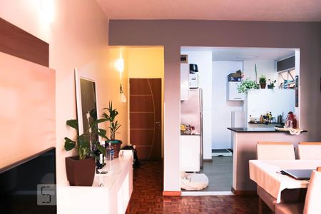 Sala de apartamento para alugar com 2 quartos, 72m² em Estrela Dalva, Belo Horizonte
