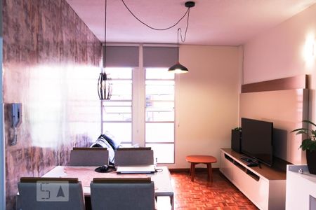 Sala de apartamento para alugar com 2 quartos, 72m² em Estrela Dalva, Belo Horizonte