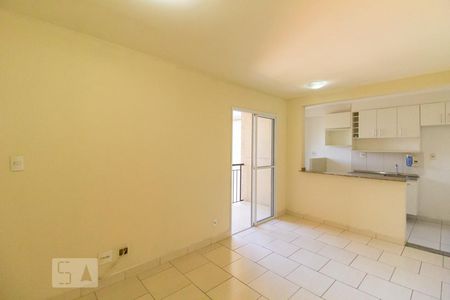 Sala de apartamento para alugar com 2 quartos, 50m² em Piqueri, São Paulo