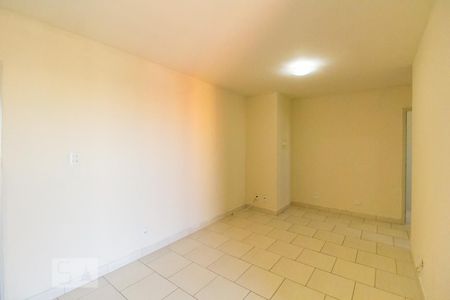 Sala de apartamento para alugar com 2 quartos, 50m² em Piqueri, São Paulo