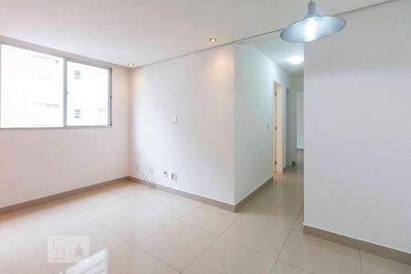 Sala de apartamento para alugar com 2 quartos, 46m² em Jardim Ângela (zona Leste), São Paulo