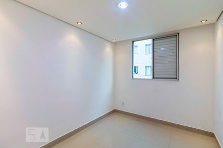 Quarto 1 de apartamento para alugar com 2 quartos, 46m² em Jardim Ângela (zona Leste), São Paulo