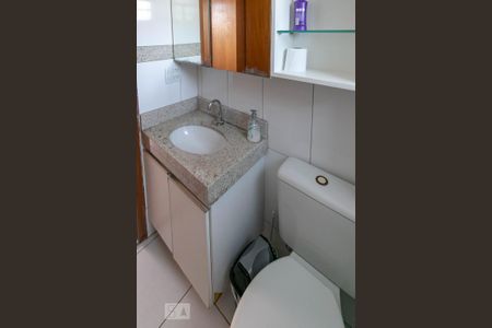 Apartamento para alugar com 45m², 2 quartos e 1 vaga Apartamento para alugar com 45m², 2 quartos e 1 vagaBanheiro Social