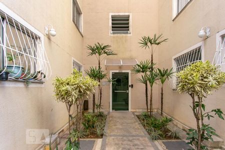 Entrada de apartamento para alugar com 2 quartos, 45m² em Dona Clara, Belo Horizonte
