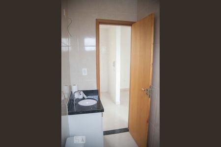 Apartamento para alugar com 42m², 2 quartos e 1 vaga Apartamento para alugar com 42m², 2 quartos e 1 vagaBanheiro