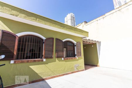Casa para alugar com 125m², 3 quartos e 3 vagasFachada