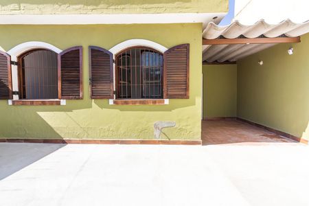 Casa para alugar com 125m², 3 quartos e 3 vagasFachada
