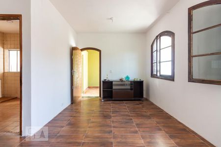 Sala de casa para alugar com 3 quartos, 125m² em Ferreira, São Paulo