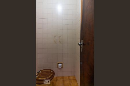 Lavabo de casa para alugar com 3 quartos, 125m² em Ferreira, São Paulo