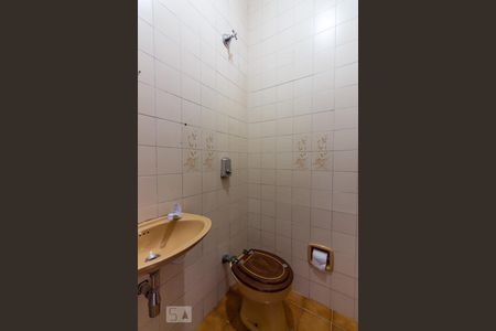 Lavabo de casa para alugar com 3 quartos, 125m² em Ferreira, São Paulo