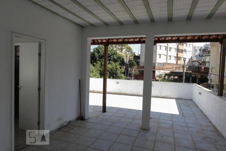 Apartamento à venda com 220m², 4 quartos e 1 vagaTerraço