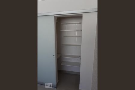 Apartamento à venda com 220m², 4 quartos e 1 vagaCloset da suíte