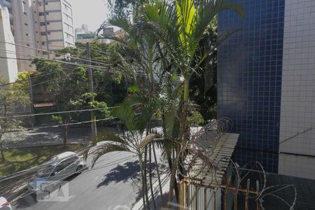 Apartamento à venda com 220m², 4 quartos e 1 vagaQuarto 2