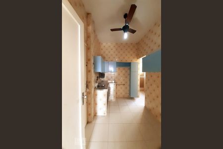 Apartamento à venda com 70m², 2 quartos e sem vagaCozinha