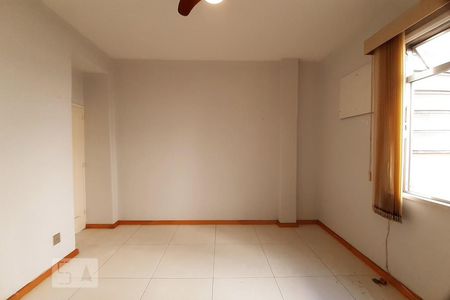 Apartamento à venda com 70m², 2 quartos e sem vagaCloset do quarto 2