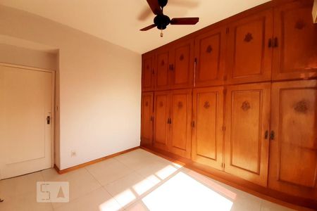 Apartamento à venda com 70m², 2 quartos e sem vagaQuarto 1