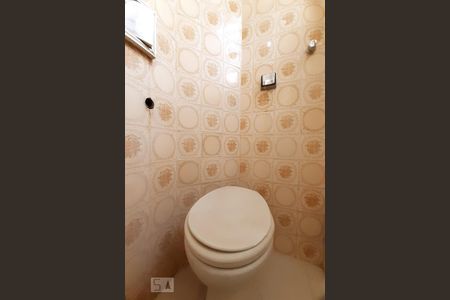 Apartamento à venda com 70m², 2 quartos e sem vagaBanheiro de Serviço