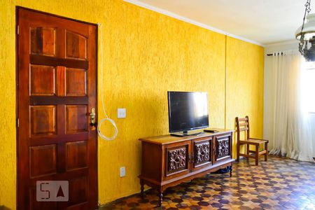 Casa à venda com 100m², 3 quartos e 3 vagasSala Vista Lateral Esquerda
