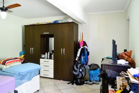 Casa à venda com 100m², 3 quartos e 3 vagasQuarto 1 - Armários