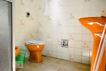 Casa à venda com 100m², 3 quartos e 3 vagasBanheiro Vista Ampla