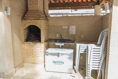 Apartamento para alugar com 52m², 2 quartos e 1 vagaÁrea comum - Churrasqueira