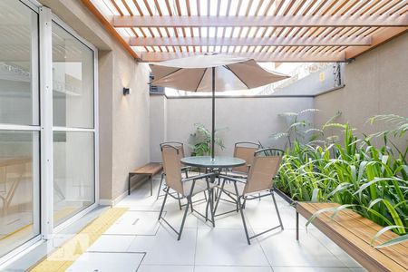 Studio à venda com 28m², 1 quarto e sem vagaSalão de festas