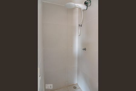 Studio à venda com 28m², 1 quarto e sem vagaChuveiro