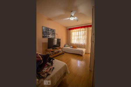 Casa à venda com 333m², 4 quartos e 5 vagasQuarto 3