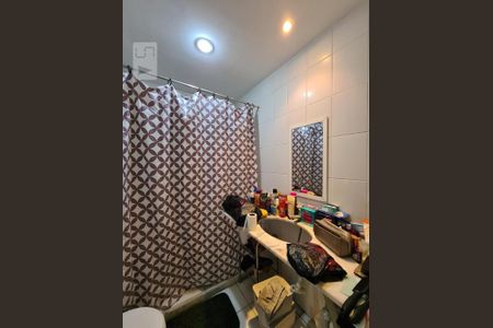 Apartamento à venda com 76m², 3 quartos e 2 vagas Apartamento à venda com 76m², 3 quartos e 2 vagasBanheiro da Suíte