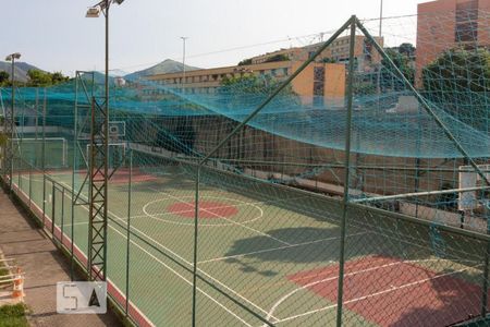 Apartamento à venda com 76m², 3 quartos e 2 vagas Apartamento à venda com 76m², 3 quartos e 2 vagasÁrea comum - Quadra Esportiva