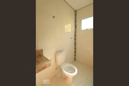 Casa à venda com 120m², 2 quartos e 1 vagaBanheiro da Suíte 2