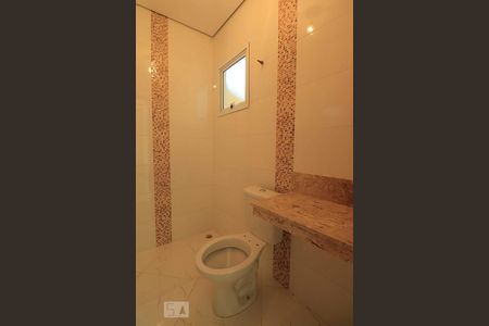 Casa à venda com 120m², 2 quartos e 1 vagaBanheiro da Suíte 1