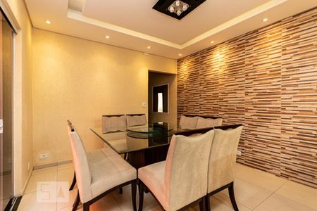 Casa à venda com 125m², 4 quartos e 2 vagasCopa