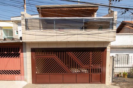 Casa à venda com 125m², 4 quartos e 2 vagasFachada 