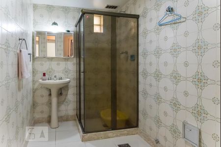 Apartamento para alugar com 140m², 3 quartos e 2 vagasBanheiro social 1