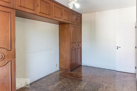 Apartamento para alugar com 140m², 3 quartos e 2 vagas Apartamento para alugar com 140m², 3 quartos e 2 vagasQuarto 3