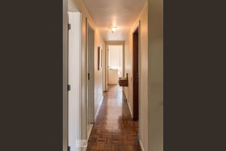 Apartamento para alugar com 140m², 3 quartos e 2 vagas Apartamento para alugar com 140m², 3 quartos e 2 vagasCorredor