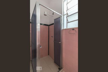 Apartamento à venda com 78m², 2 quartos e 1 vaga Apartamento à venda com 78m², 2 quartos e 1 vagaBanheiro