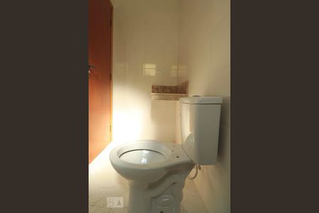 Casa à venda com 120m², 2 quartos e 1 vagaBanheiro da Suíte 2