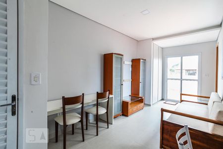 Sala de apartamento para alugar com 1 quarto, 40m² em Vila São Pedro, Santo André