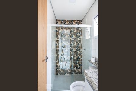 Banheiro de apartamento para alugar com 1 quarto, 40m² em Vila São Pedro, Santo André