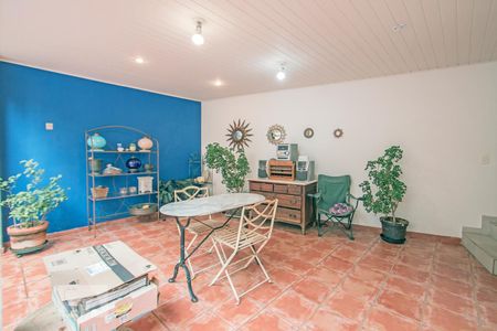 Casa à venda com 220m², 3 quartos e 2 vagas Casa à venda com 220m², 3 quartos e 2 vagasSalão de Festas