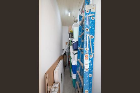 Casa à venda com 220m², 3 quartos e 2 vagas Casa à venda com 220m², 3 quartos e 2 vagasDepósito