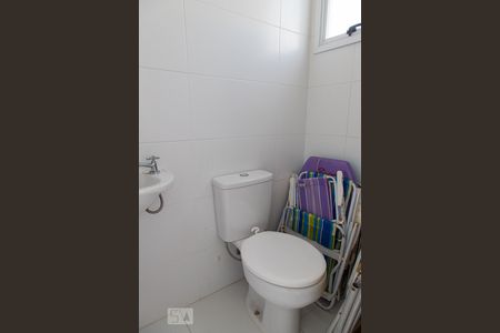 Apartamento à venda com 180m², 3 quartos e 3 vagasBanheiro de Serviço