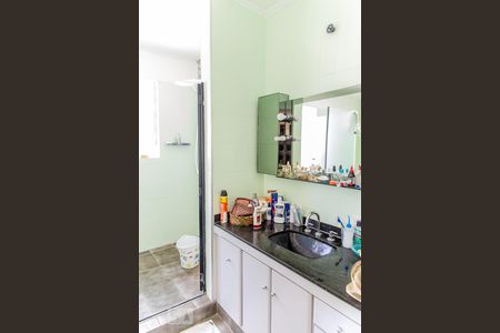 Casa à venda com 500m², 5 quartos e 11 vagasBanheiro da Suíte 1