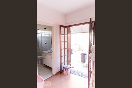 Casa à venda com 500m², 5 quartos e 11 vagasSuíte 4